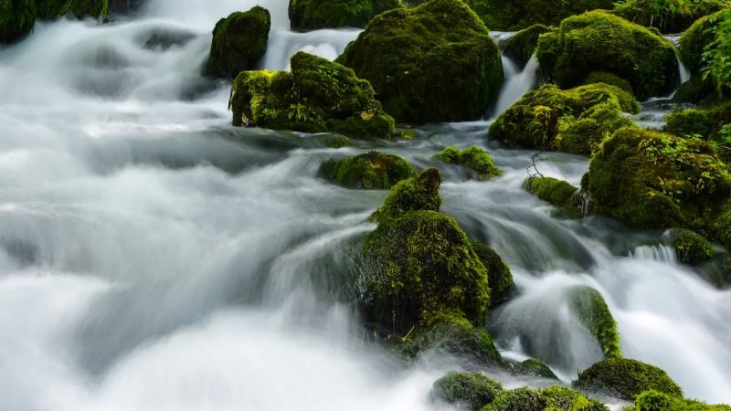 How to Photograph Waterfalls: 6 Tips for Shooting Waterfalls